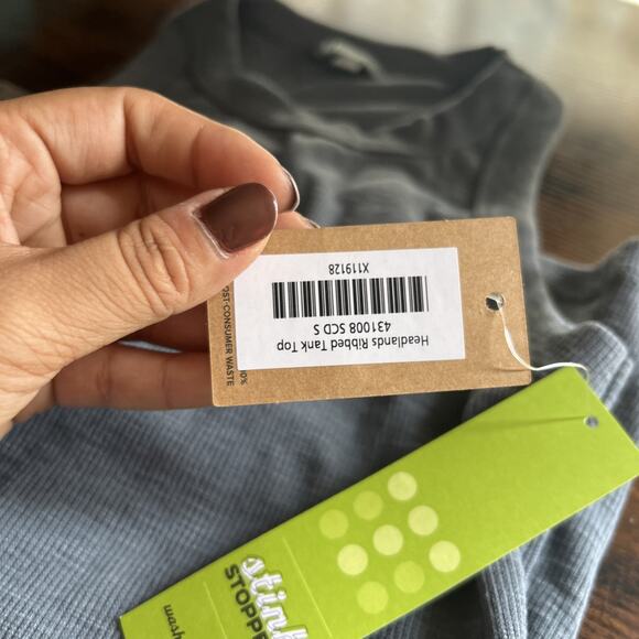 Title Nine Headlands Ribbed Tank Top In Storm Cloud Size Small NWT - Picture 4 of 5